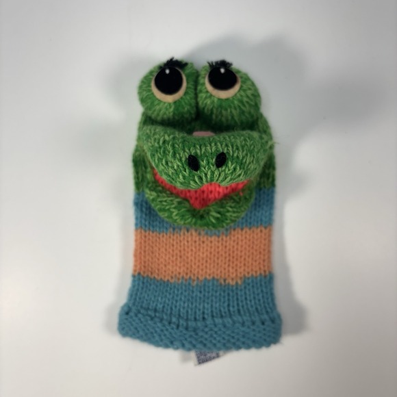 Russ Berrie and Co. Other - Vintage 1978 Russ Berrie and Co. Knit Hand Puppets Green Snake